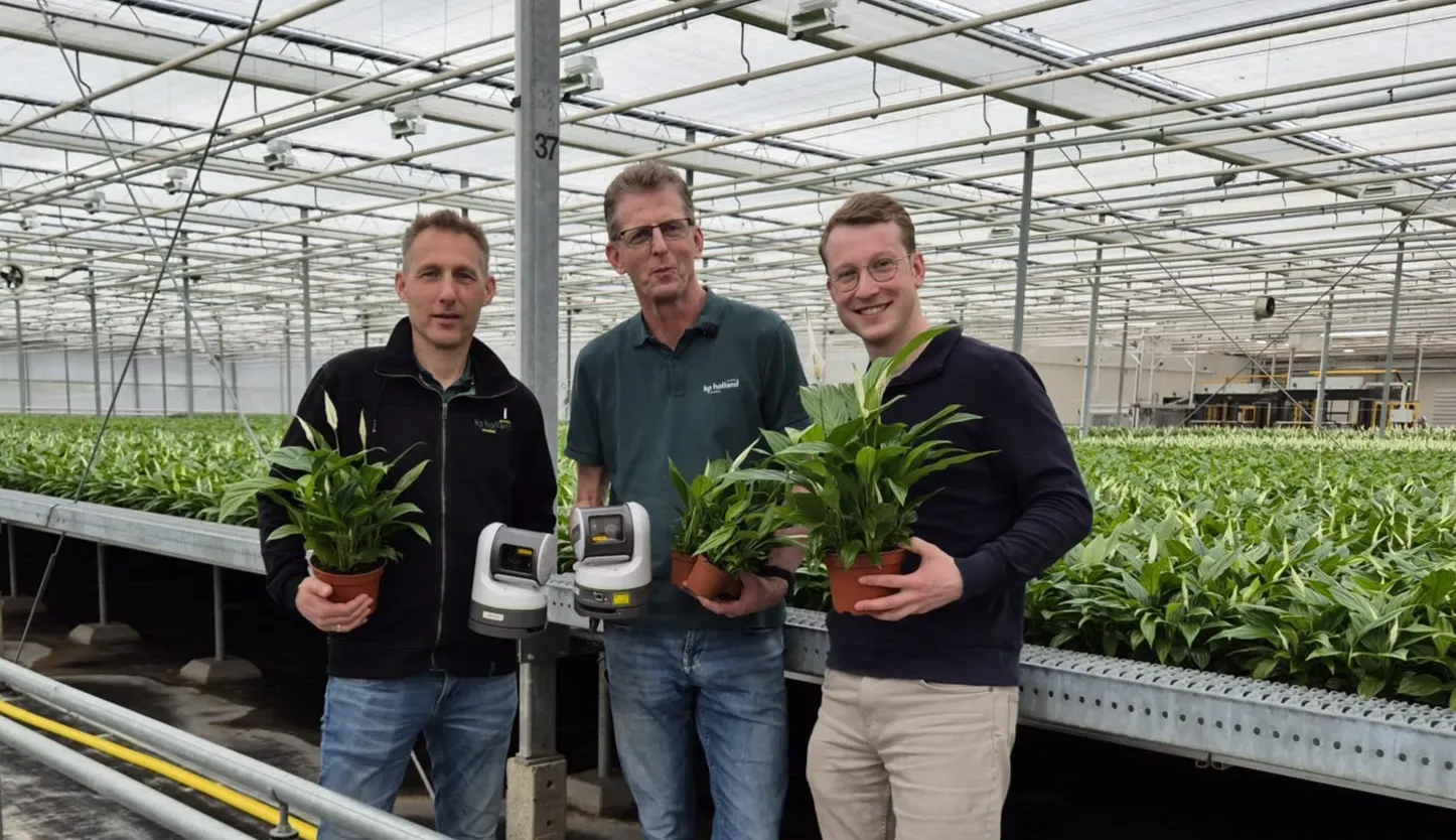 Figure 1. From left to right: Maurits Kooijman and Marco Kortekaas from KP Holland, and Tim Noordijke from Gardin.